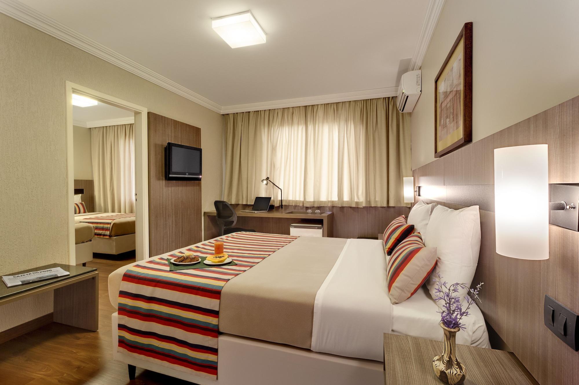 Hotel Deville Express Cascavel Cascavel  Buitenkant foto