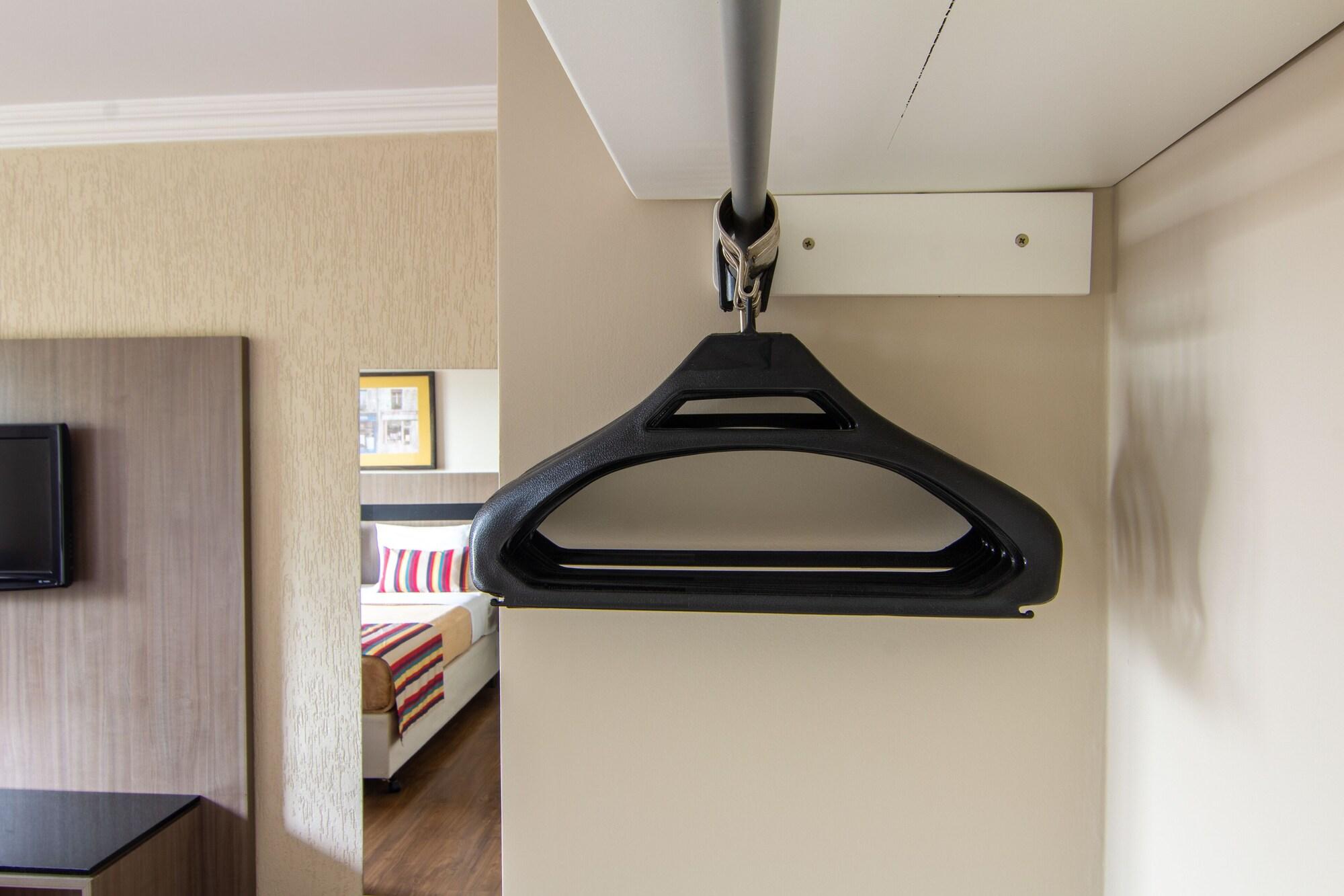 Hotel Deville Express Cascavel Cascavel  Buitenkant foto