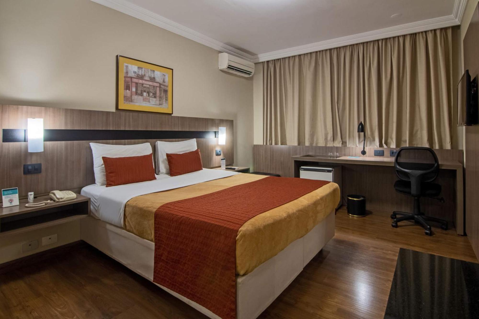 Hotel Deville Express Cascavel Cascavel  Buitenkant foto